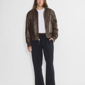 Aritzia Wilfred Thesis Pants in Crepette